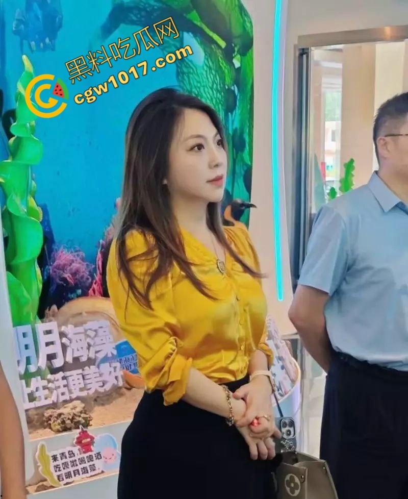 青岛未来盛世管理公司内幕大曝光:女经理【杨琨】色诱商政两界,裸照换资源,陪睡领导,私生活淫荡惊四座!