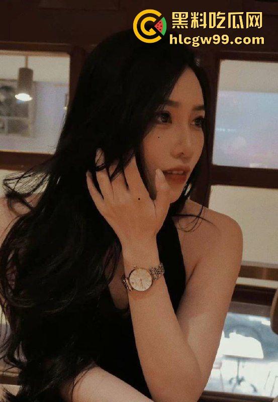 没有什么比日常啪啪日逼自拍更带劲，沉浸式上位后入，高颜值反差妹高潮浪得呻吟，这画面谁看了不硬？