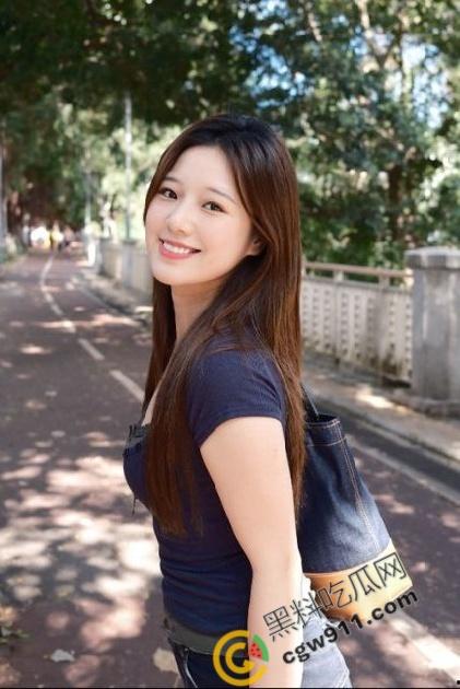 海角大神征服孕期表姐!趁姐夫外出喝酒,偷操怀孕四个月的姐姐,差点被发现超刺激