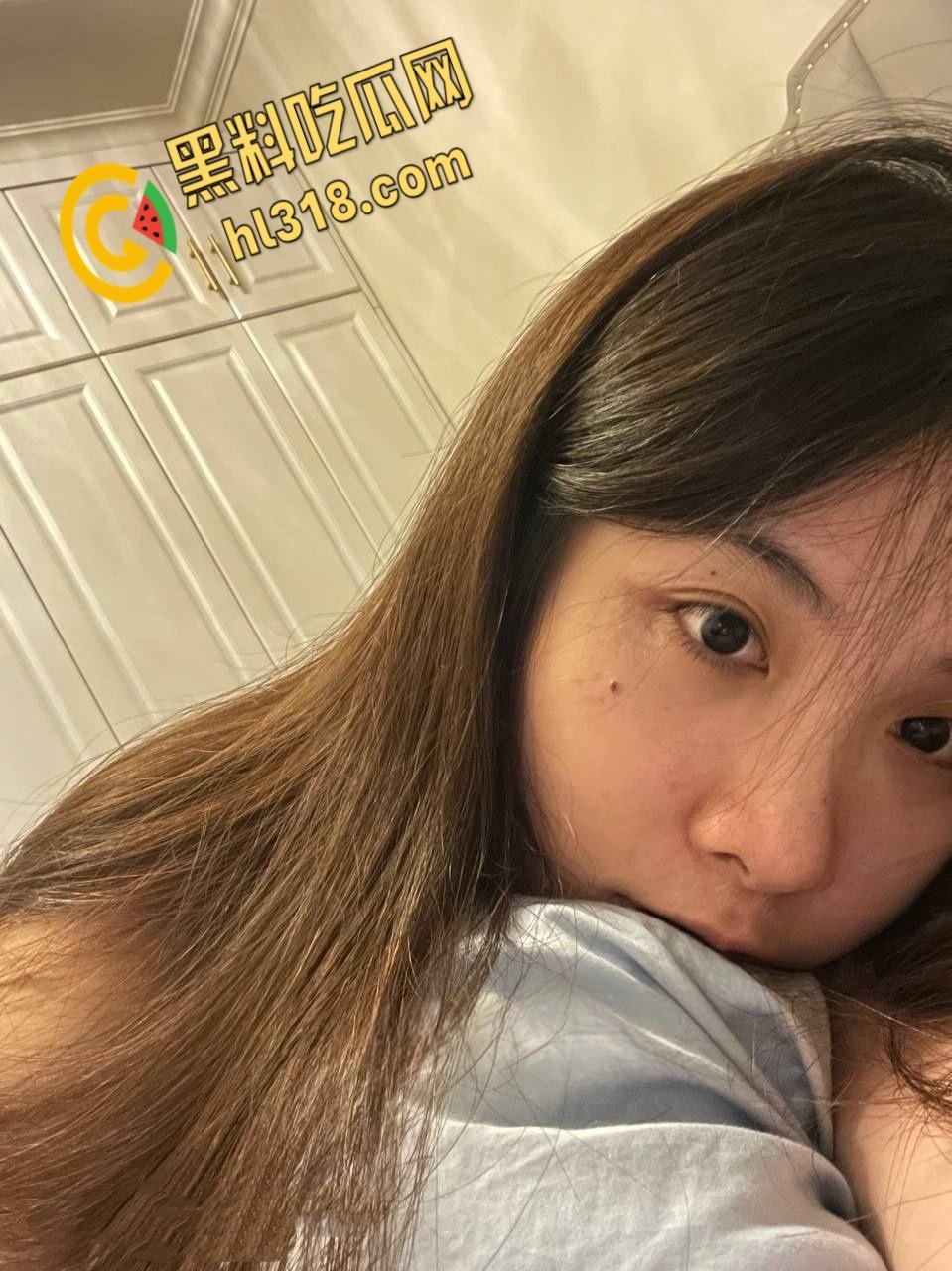 广西南宁极品模特【吴佳琪】,清纯反差性感身材,情趣黑丝翘着屁股口交,无套后入淫叫不止!