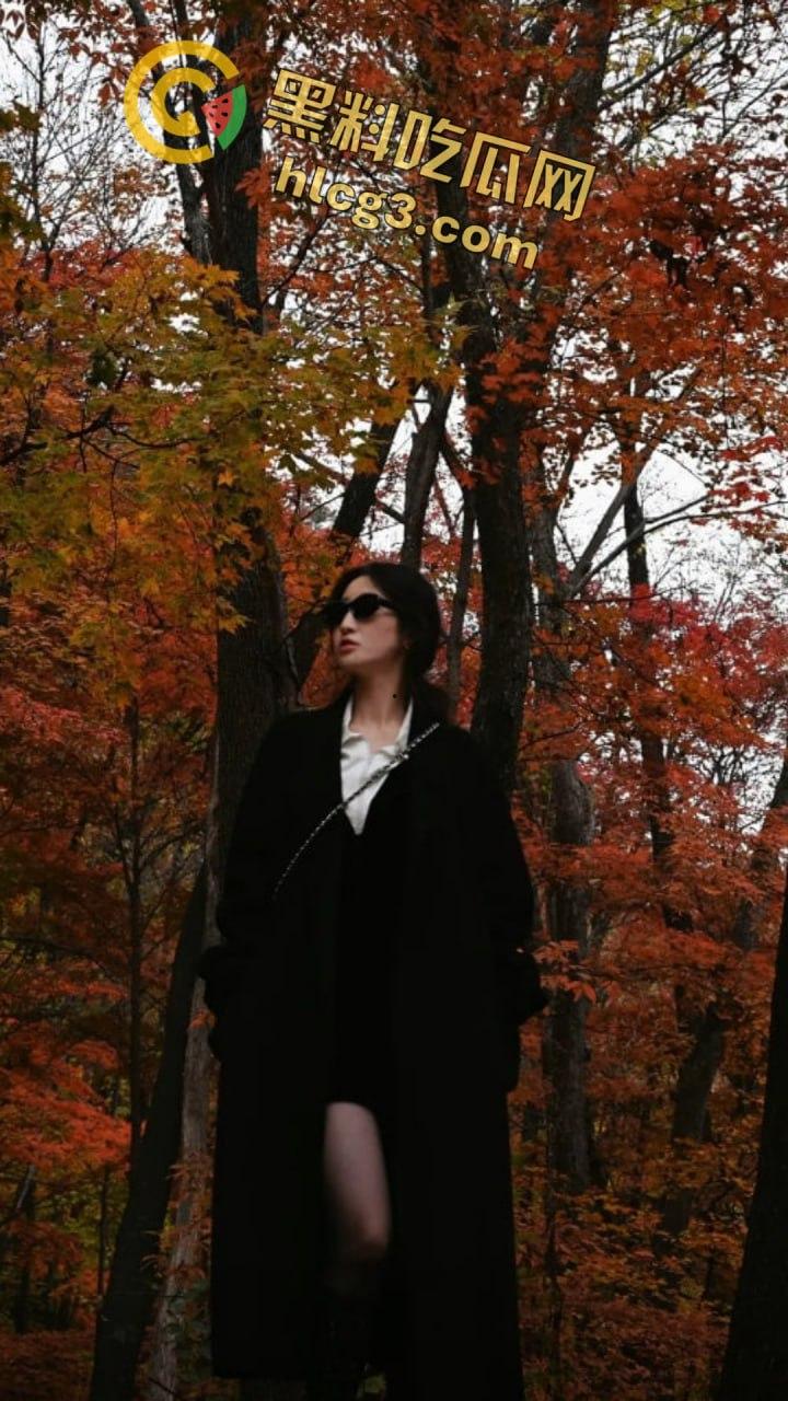 抖音网红『只有鱼刺』真空激凸舞蹈视频流出!长腿眼镜婊激情热舞乳头清晰可见!