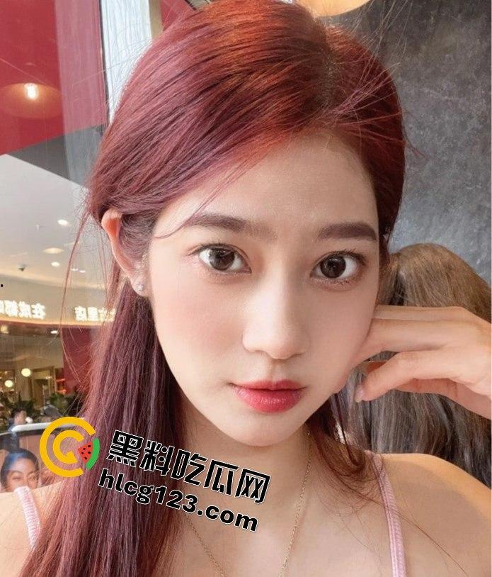 校花张依依人设崩塌！偷情富二代的视频流出，背后故事太狗血！