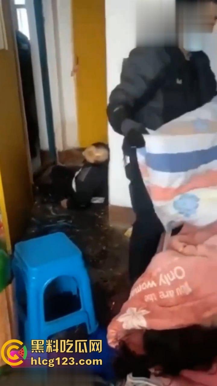 辽宁一租客失联整月 房东报警后破门被当场吓惨 男子上吊 女子横尸 堪比鬼片现场