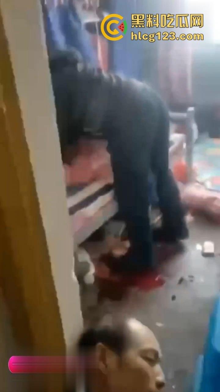 辽宁一租客失联整月 房东报警后破门被当场吓惨 男子上吊 女子横尸 堪比鬼片现场