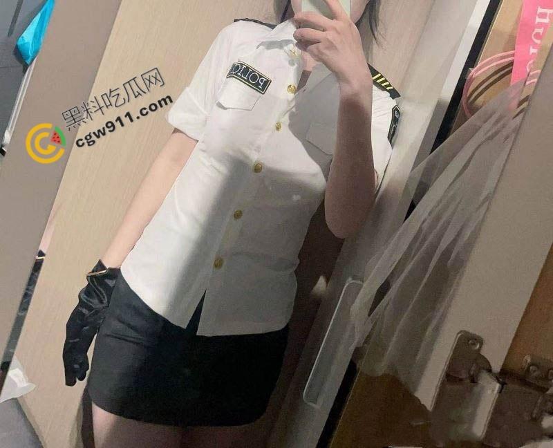 深圳北航校花【赵蕊】激情约炮!蕾丝性感,奶大肥硕,嫩穴乱颤,激情狂插,看得众人直呼过瘾