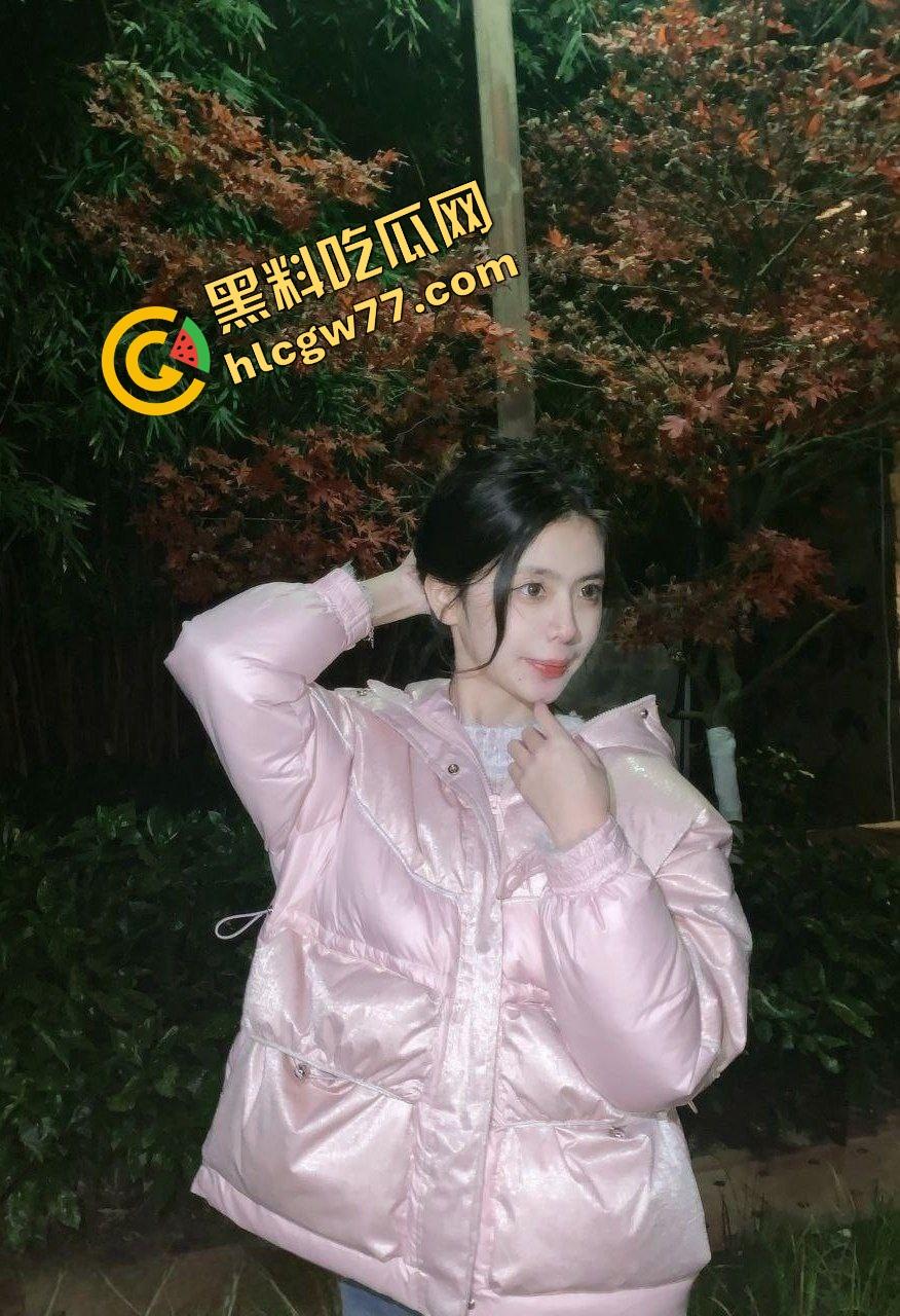 长沙校花『凯雯』私底下是小母狗?美拍背后的骚气日常曝光,被爆射到屁股发烫!