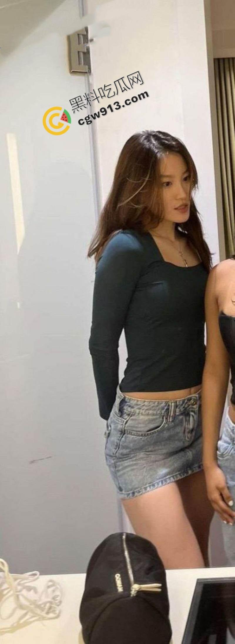 甜入心扉,烈如焰火!马来西亚美少女林心甜惨遭渣男报复,私密影片外流,诱人画面让网友大饱眼福