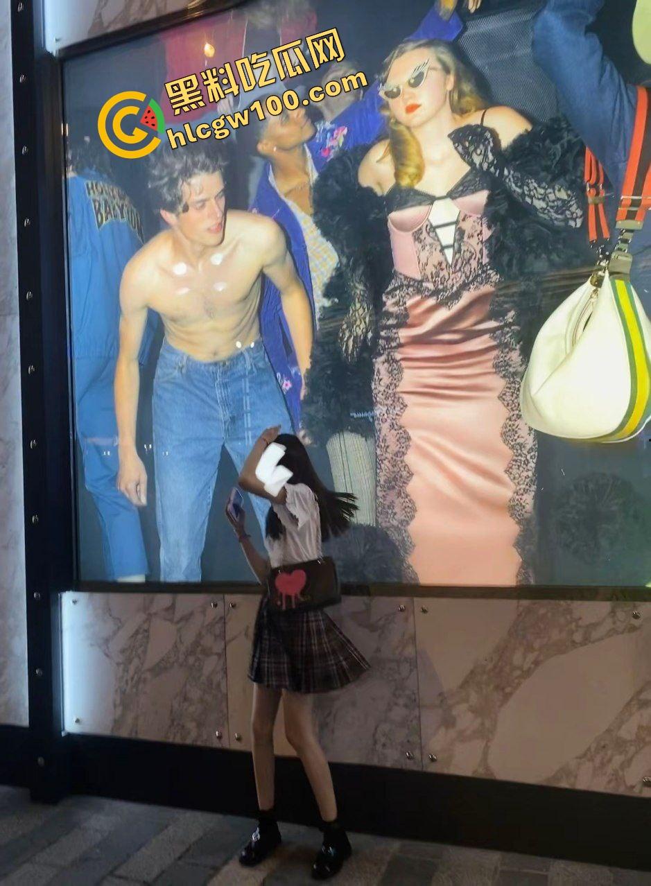 四川传媒学院清纯舞蹈生反差骚逼【毛雯怡】下海约操哥哥 JK后入白虎嫩穴 无套内射白浆直泄！原创独家流出！