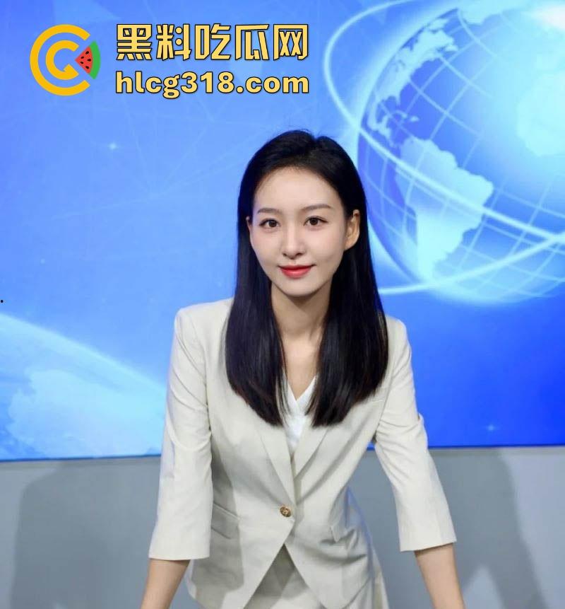 南京电视台高颜值实习主持人【叶璇】性爱视频曝光 为升职以肉体贿赂领导 极品女神没想到是领导的口交肉便器！