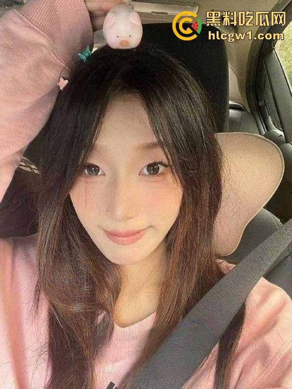 郑州职院【郑心妍】不雅视频曝光！清纯妹子被前男友曝丑，燥热的心让情趣生活全网震惊！