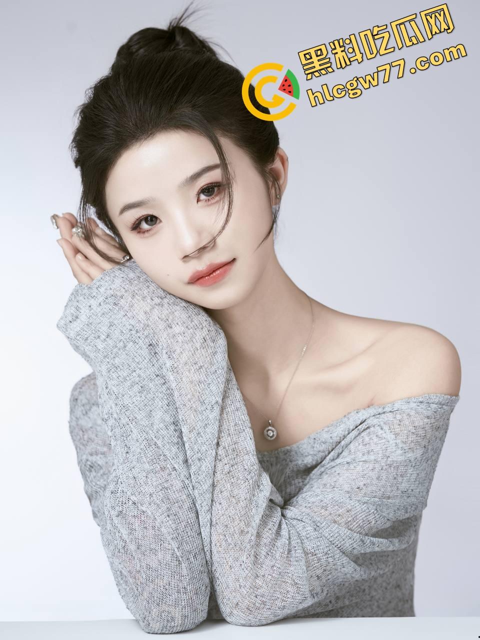 禽兽姐夫用做爱视频威胁小姨子,连来大姨妈都不放过,酒店三洞齐开小姨子喷着浪叫对不起姐姐!