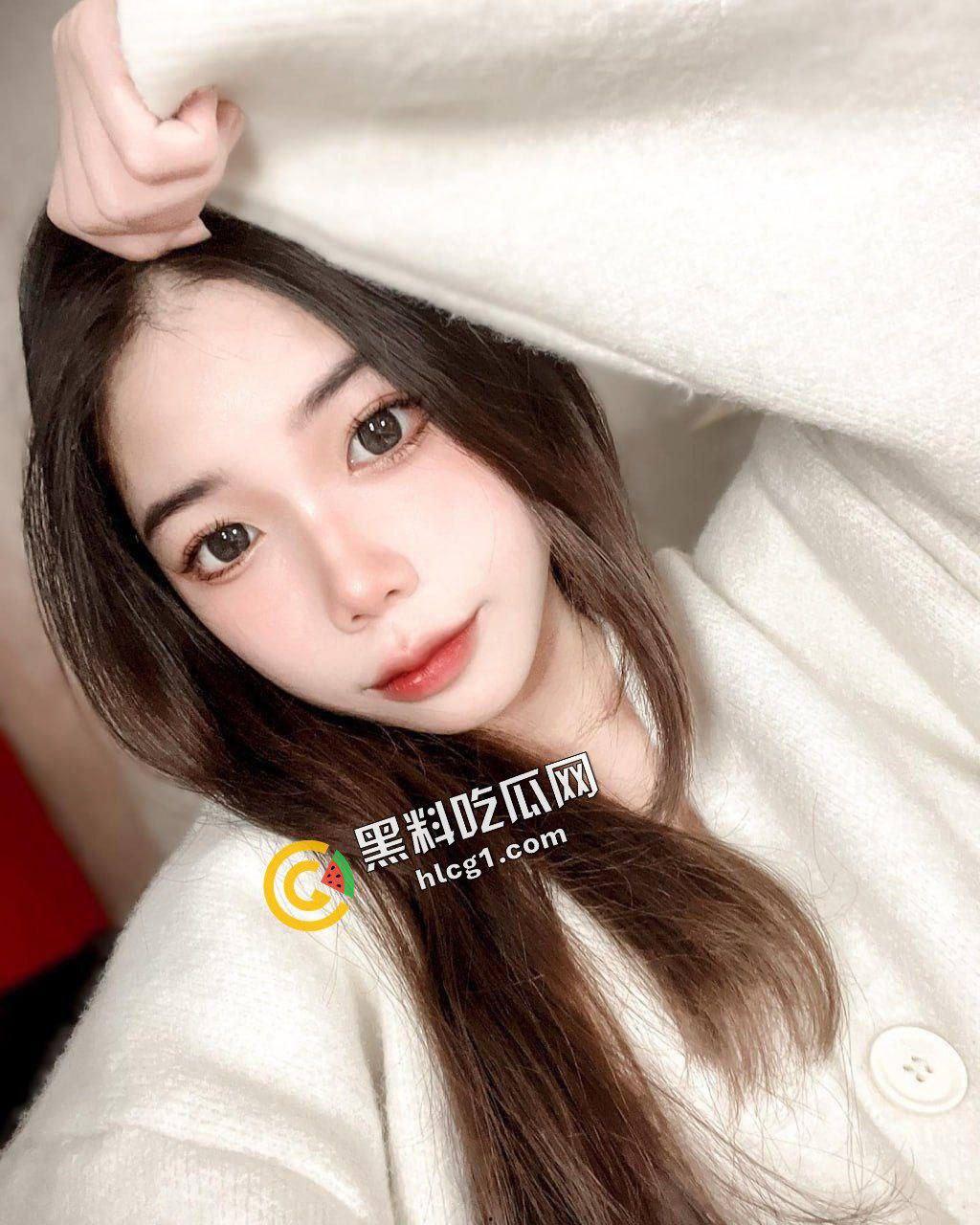 武汉职业学院大专妹『周晶晶』清纯又飒爽的御姐嫩妹 一毕业就献殷勤 找大哥包养 调教口交私拍流出