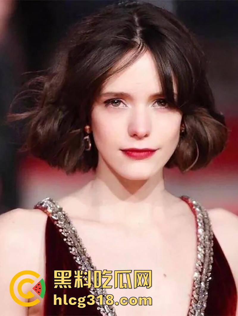 变形金刚男主,携法国影后斯塔西马汀,全裸真实插入电影《女性瘾者》导演剪辑版,激情乱交见人就操!