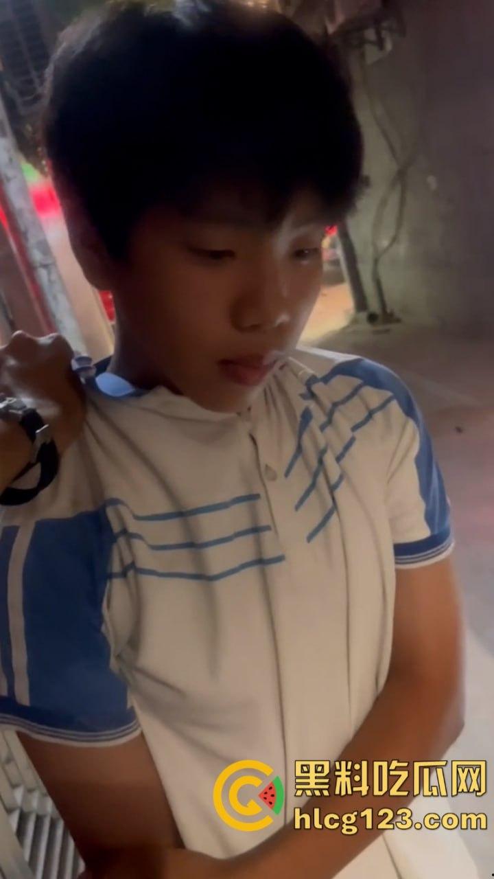 醒醒吧孩子!【汕头金平区】未成年小学生偷外卖被抓现行 人不大胆不小