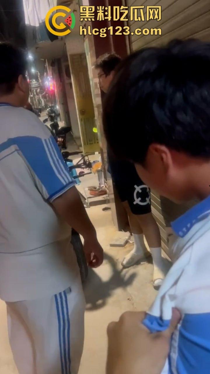 醒醒吧孩子!【汕头金平区】未成年小学生偷外卖被抓现行 人不大胆不小