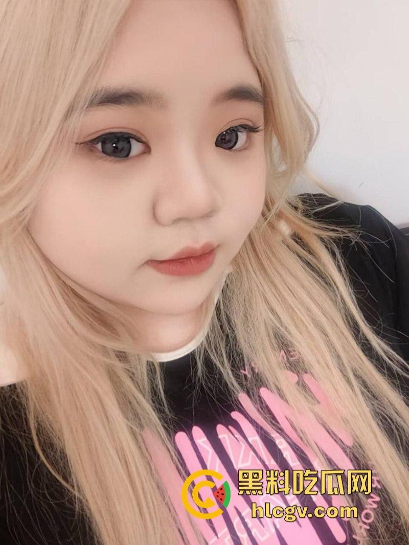 成都电子科技大学【戴蕊莲】优秀学生背后竟是性瘾母狗 被多人调教视频流出