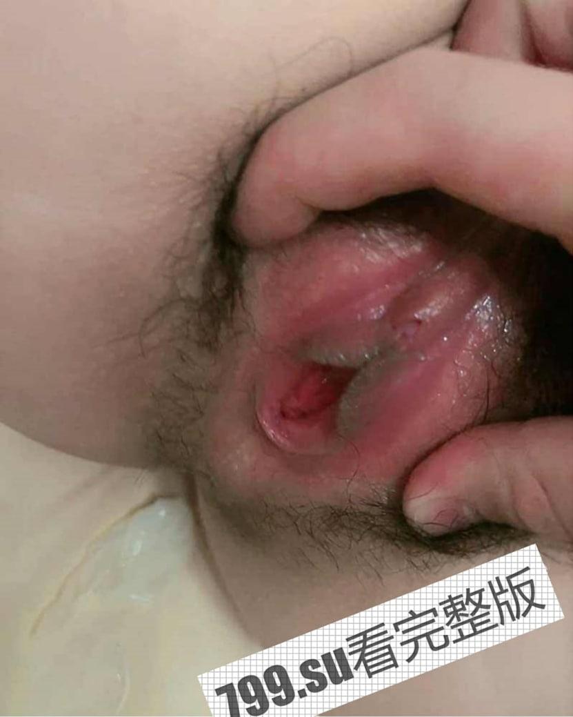 痴迷姐弟恋『姐姐的小飞棍』新作 - 求姐姐穿灰丝袜足交 然后后入爆操