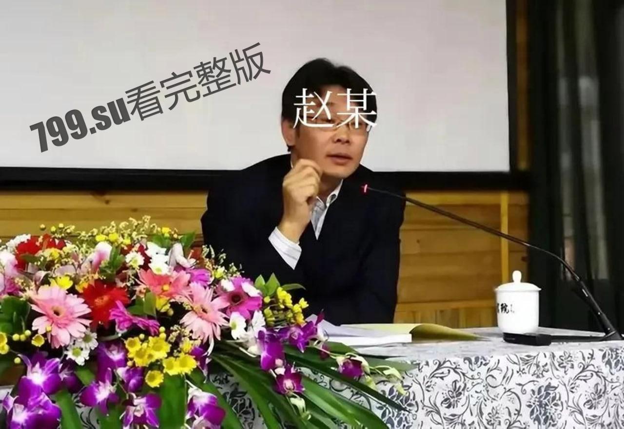 西南大学 博士生实名举报被导师 “潜规则” 冲上热搜