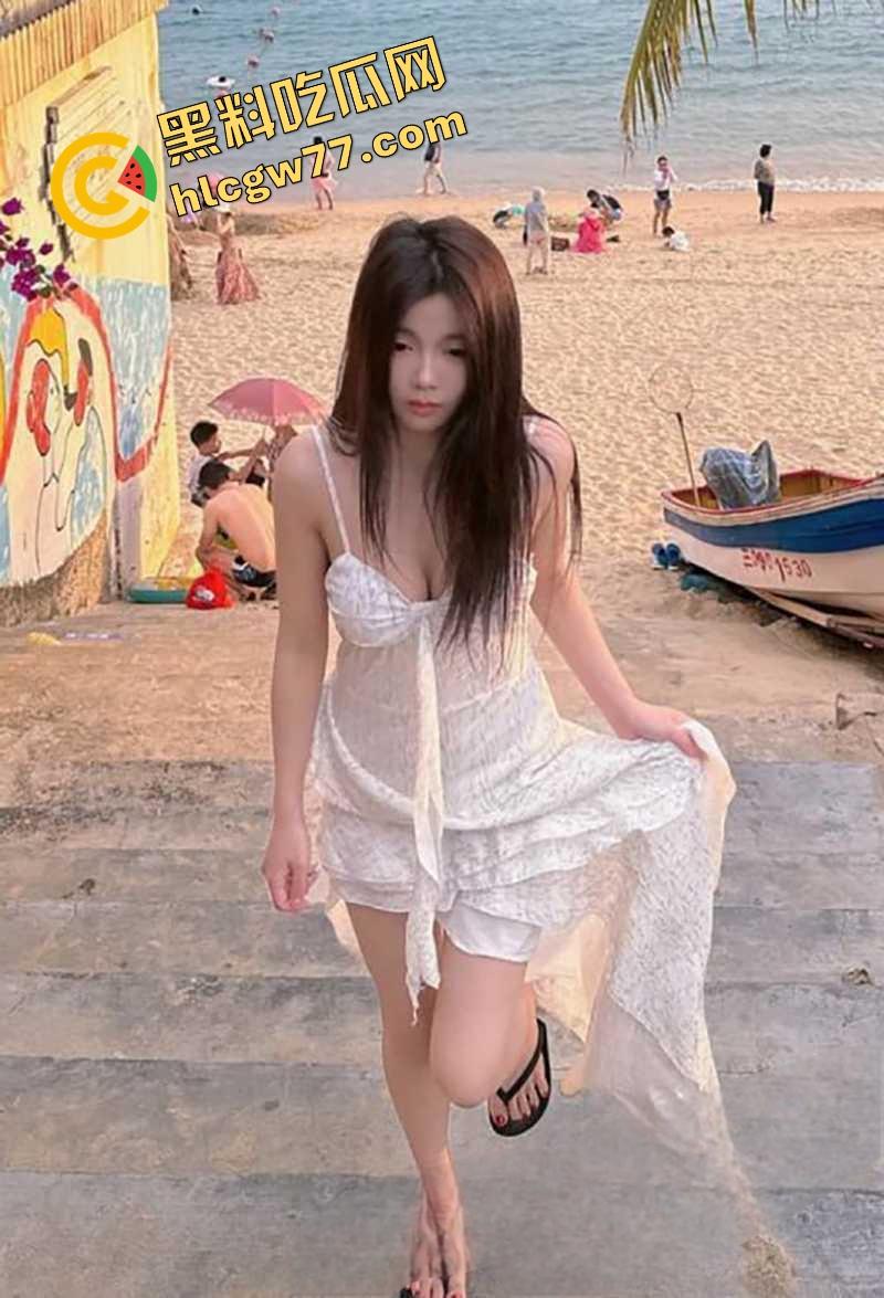 福建漳州小嫩妹【吴欣】清纯外表下的外围骚货,巨乳翘臀被操爆,淫叫求饶流出!