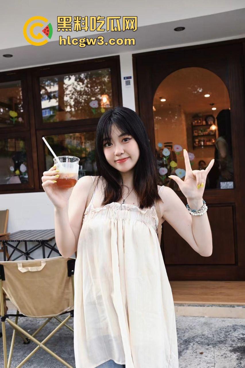 西安一中高三学妹【戴雪】为换手机卖身,清纯学妹被金主爆料,校服反差形象崩塌!