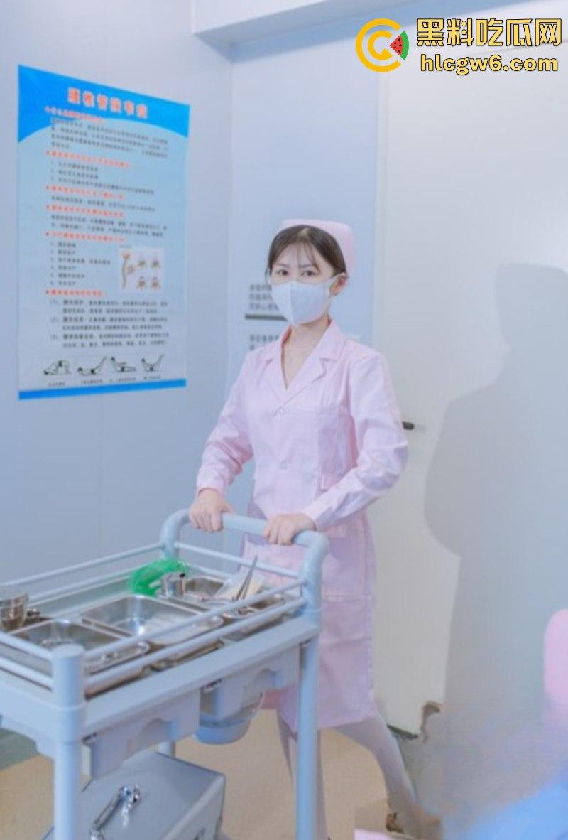 金主高价定制推特美女coser【鹿初少女】私拍护士装自慰视频 限制级制服诱惑太哇塞!