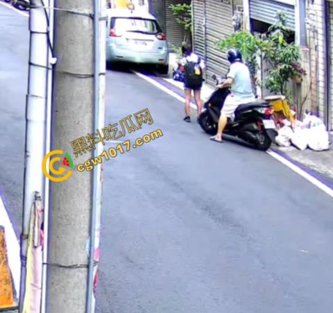 台湾省苗粟随机斩人案再度上演!47岁男子持刀狂魔,便利店门前血雨腥风,女童胸挨一刀,送ICU抢救,震惊全省!