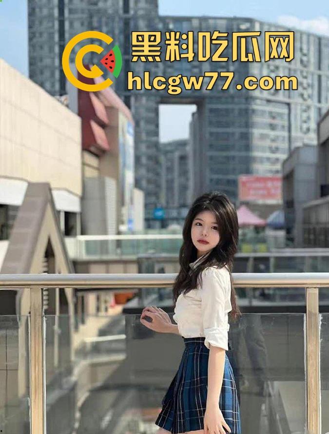 海角【烟色晚空】新作 情人节楼梯间和妹妹激情乱伦 完美露脸无套内射