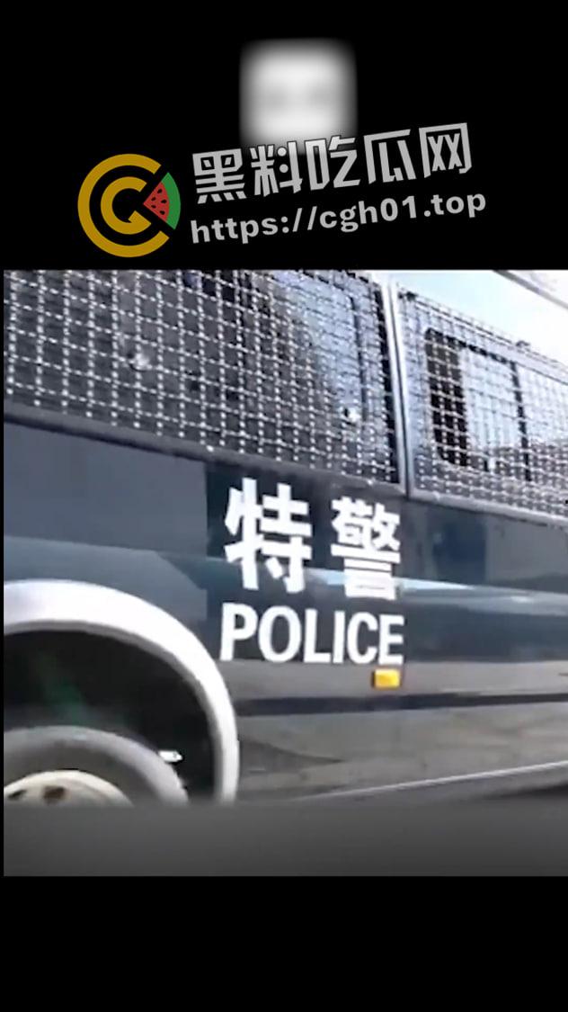 原贵州黔南州长【钟阳】包养五十多名男妃 性生活一次需要十几名男人满足 女高官淫趴视频被流出