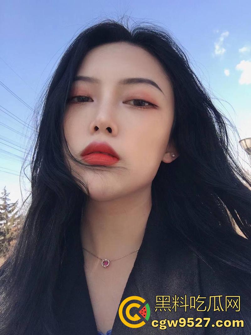 潍坊学院甜美女神【王媛媛】，乖巧的圆脸学生妹，长得很像某个明星，又嫩又听话，被男友狠狠拿捏调教！