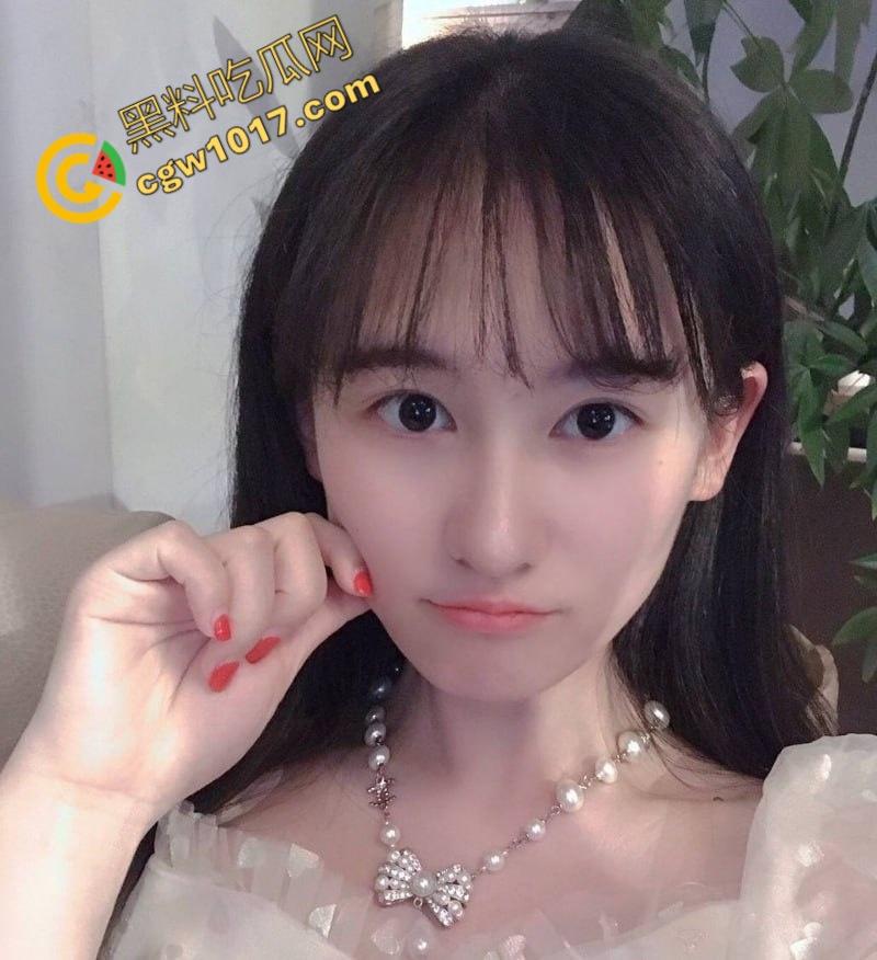 江苏徐州高颜嫩妹王安冬不雅视频曝光! 传统体位,无套狂插骚穴,喷精高潮,妥妥的反差母狗!