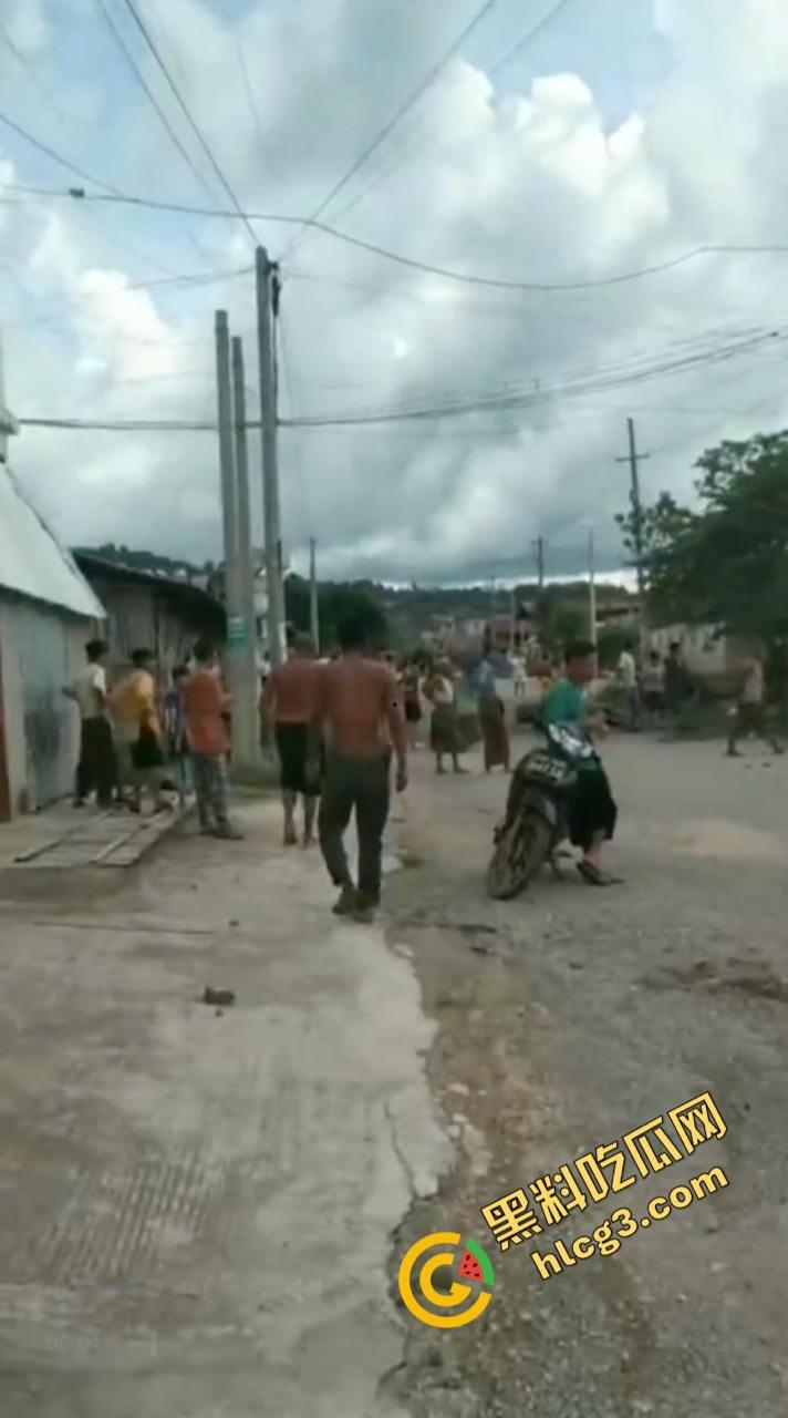 这是道德的沦丧还是人性的扭曲!缅军对贵概平民地带发生空袭 仰光和内比都爆发对腊戌战事的抗议!