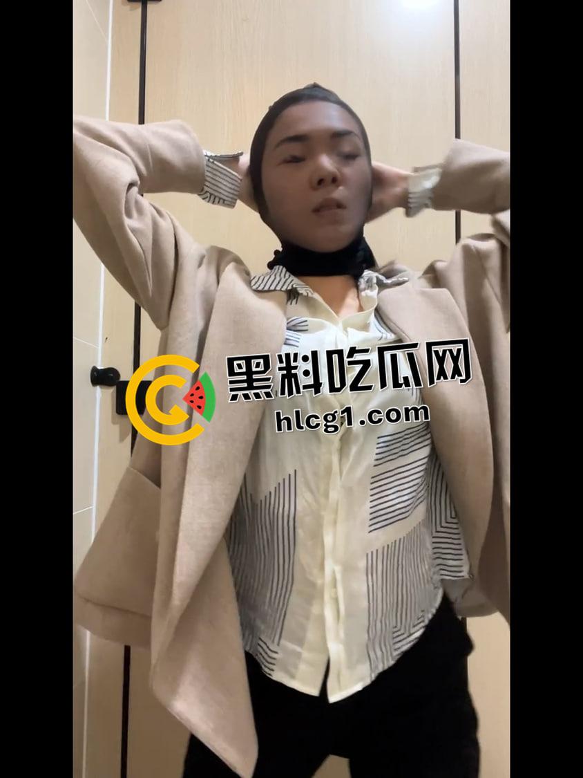 白嫩小母狗 丝袜层层缠绕 窒息调教 妖娆舞姿抠逼 自慰都能升天一样爽