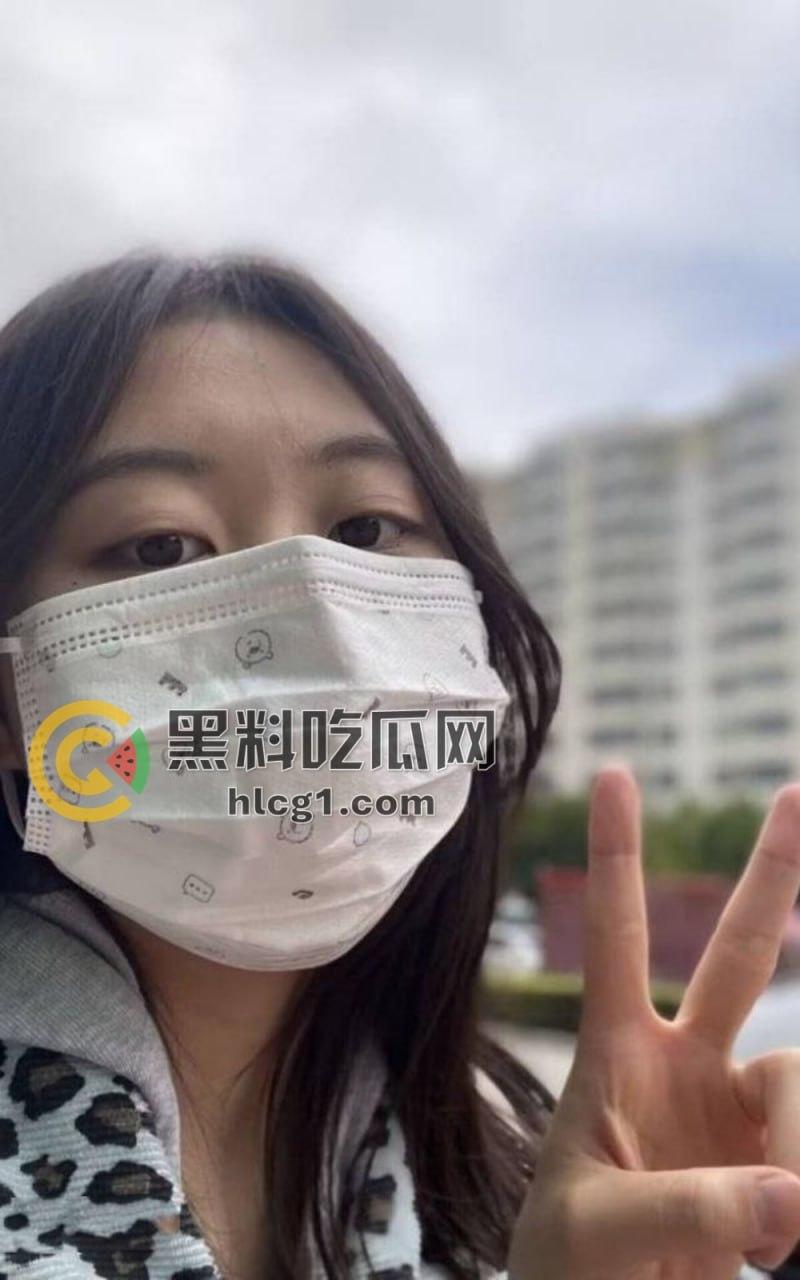 青海女子「李敏」激情裸聊视频外泄，一边看男友录的视频还一边给男友口！