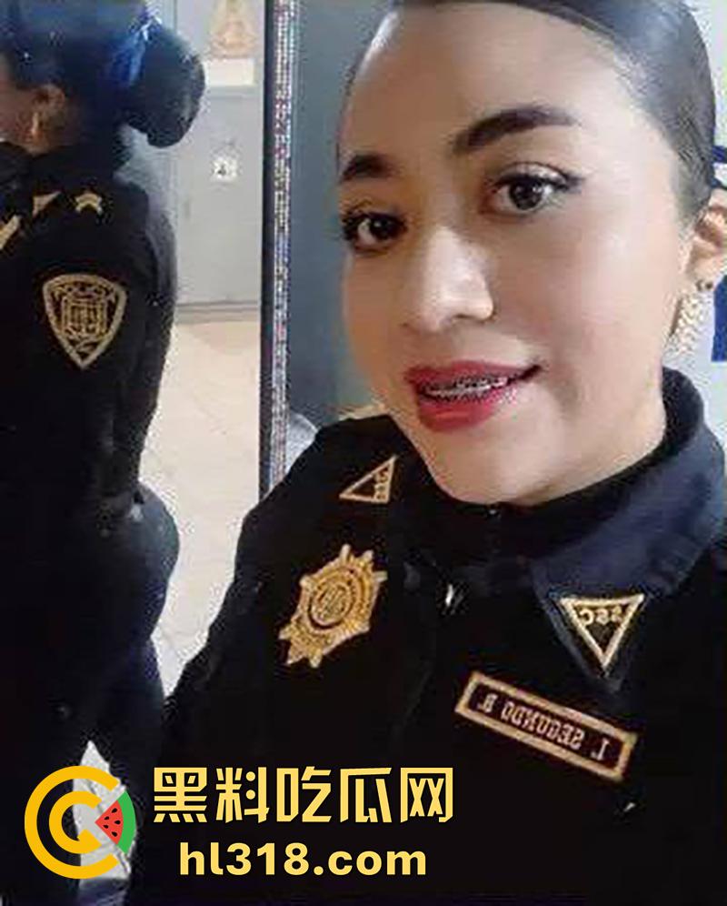 墨西哥最骚女警被曝光，在巡逻车偷情被抓后，其警局浴室性爱视频也被曝出，大奶肥臀真是性感啊！