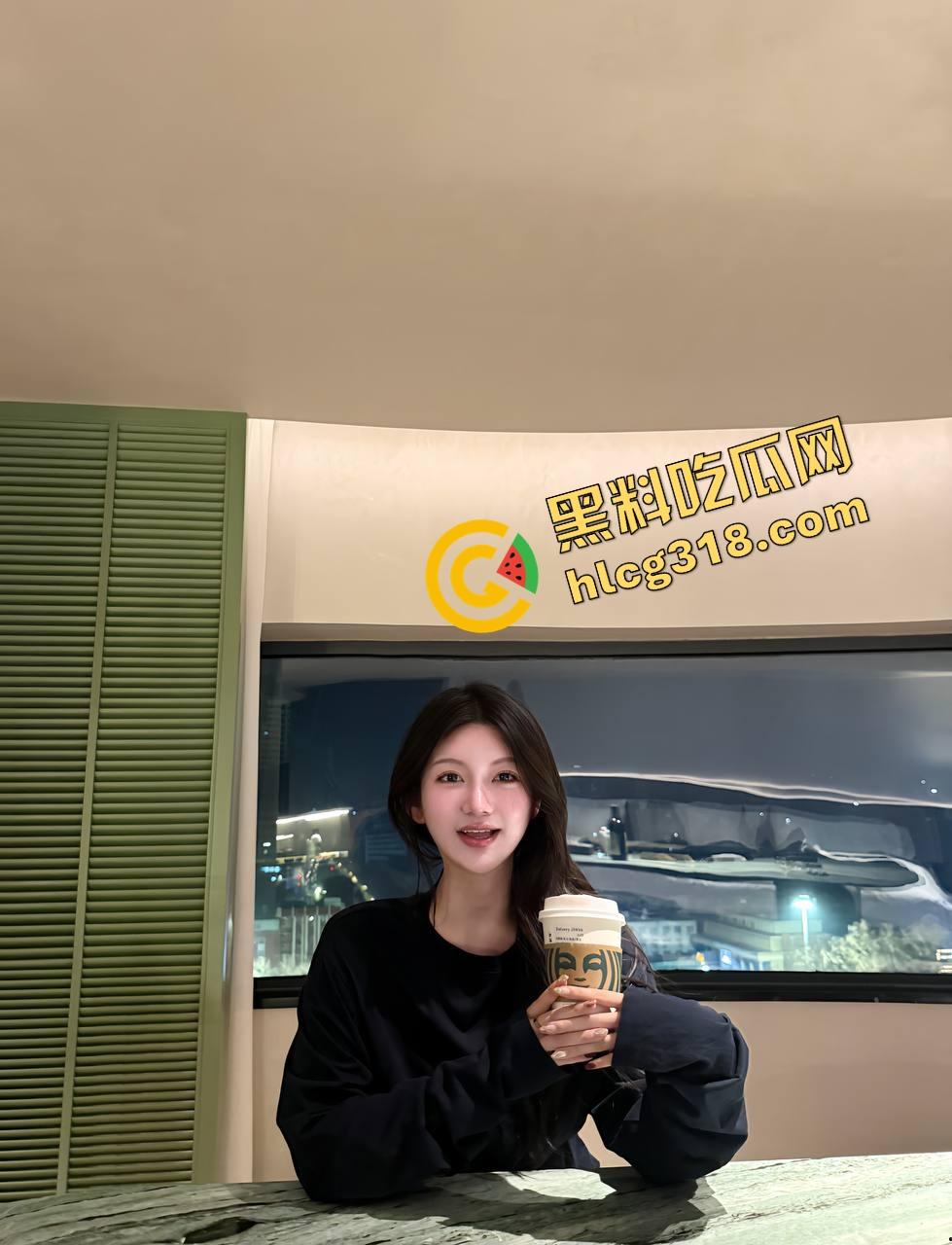 苏超球赛约炮徐州极品妹子,一顿饭换来全套服务!钢铁牛子操到她喷水不止,爽到全程拍摄都不反抗!