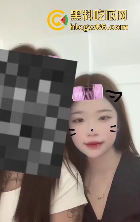 广东湛江雷州精神小妹 知三当三被一群精神小妹扒衣殴打 小妹妹这奶肯定保熟