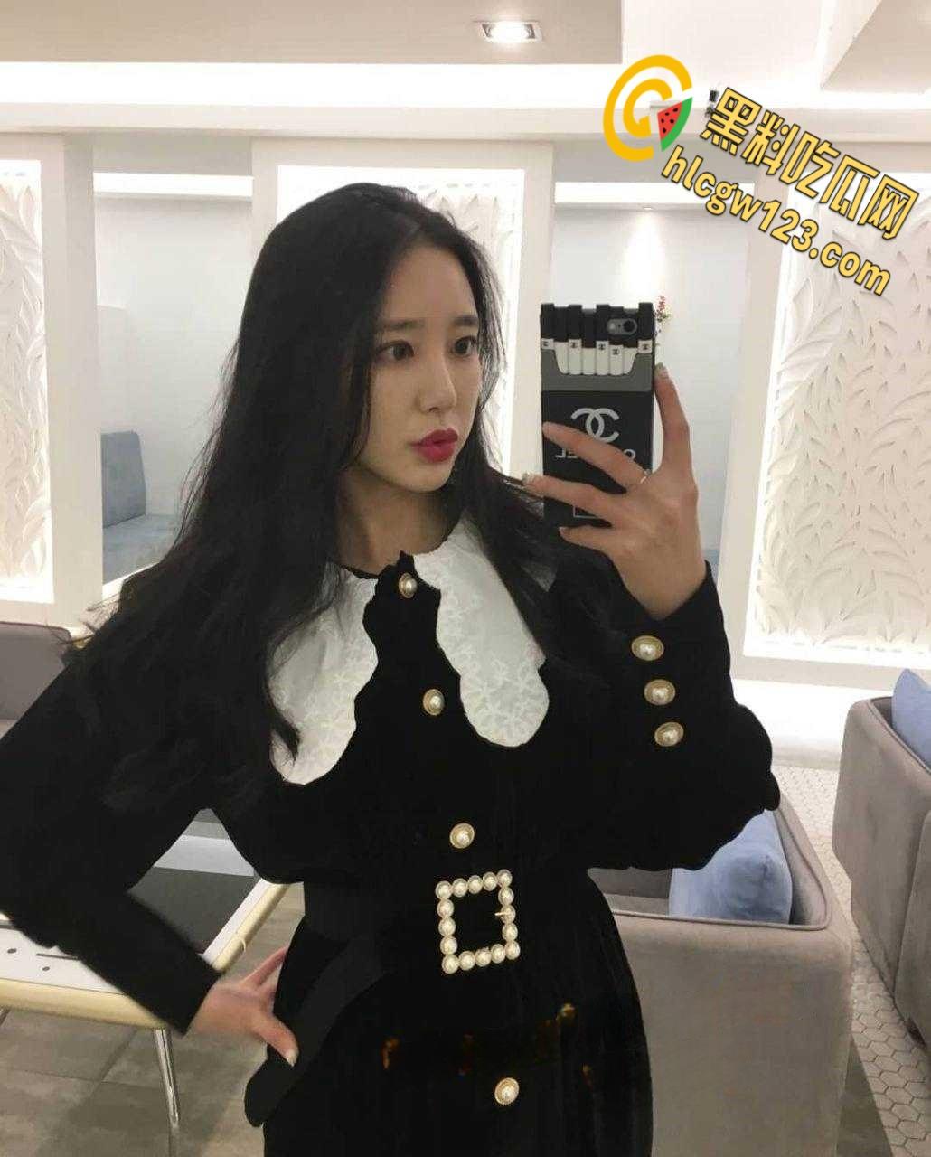 陕西护士【王雅】，168身高的极品炮架子约炮医院男同事，黑丝诱惑后入狂顶大肥臀！