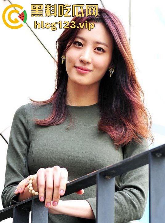 韩国美女【李恩秀】，顶级颜值反差骚货！脸好看到想操，微整过又咋了？