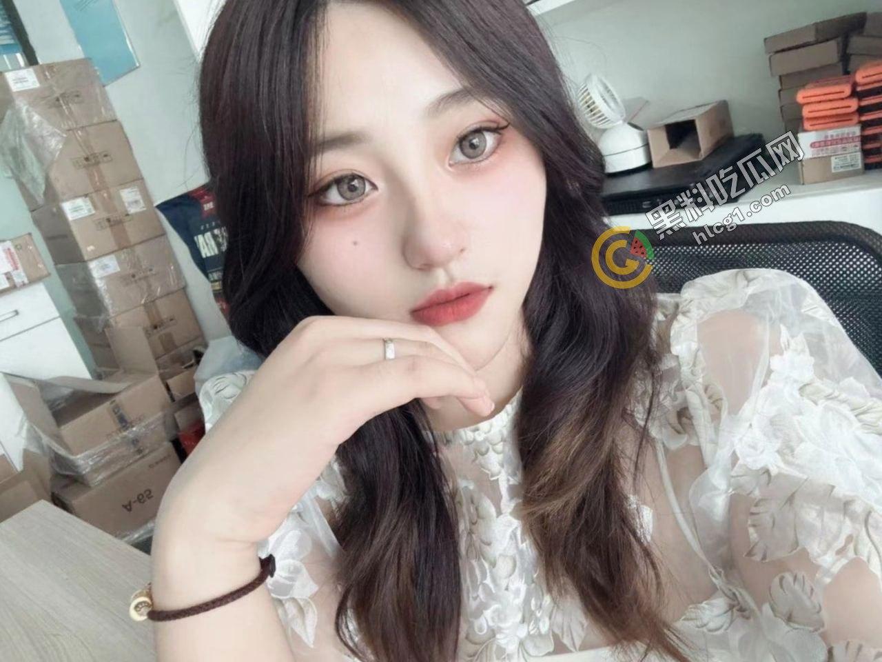 四川税务局「吴晓怡」出轨丑闻大曝光！前男友狠心投稿揭发内幕