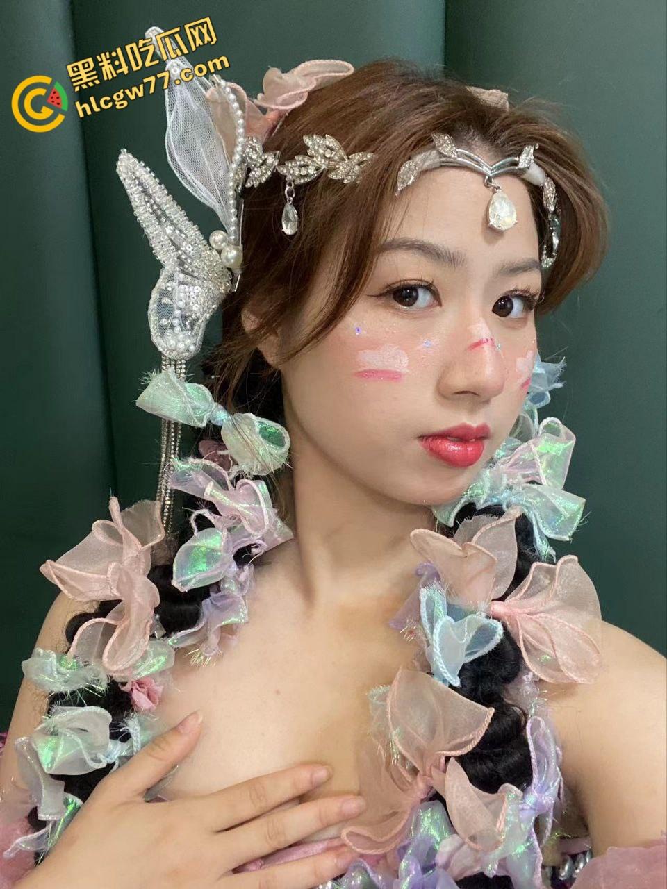 珠海幼师【刘欢欢】，野外露出粉鲍群P，SM调教淫叫震天，只为完成主人的任务!