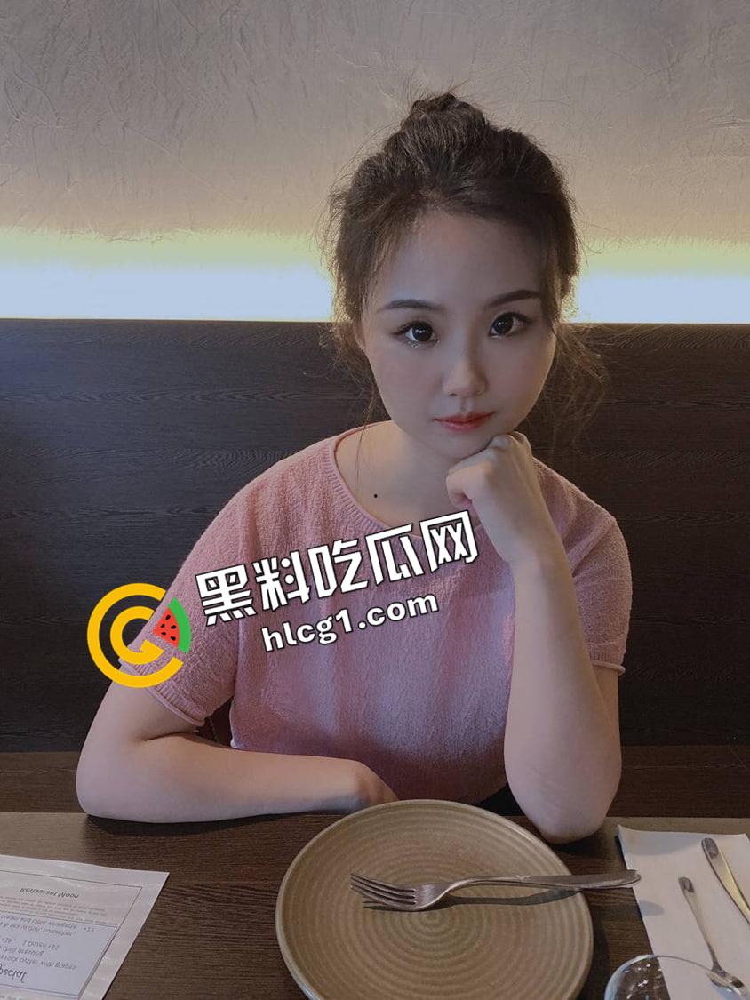 成都饥渴幼教 含住大屌疯狂吞吐 吃精高手 小穴特写被射满爆浆