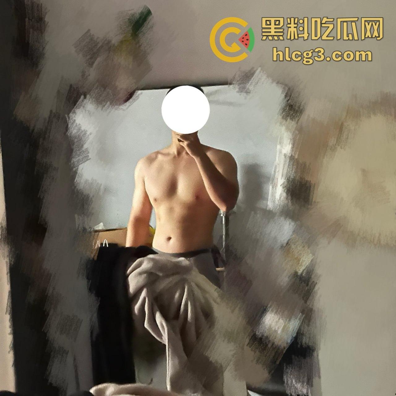 新加坡情侣网黄甜蜜又刺激！拍片吃生蚝补充体力，分享优雅的大奶博主性爱日常，高质量视频流出！