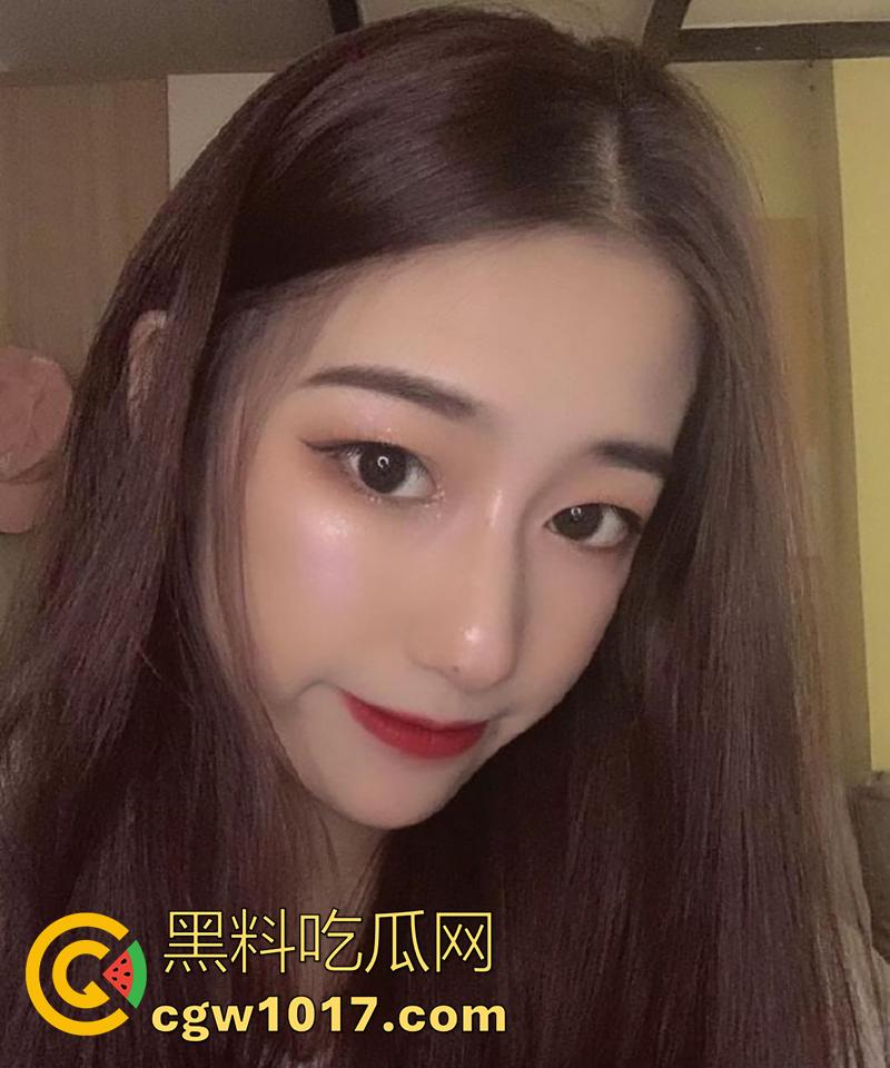 长春大学御姐女神【刘钰佳】，超模身材长腿尤物，甘愿做反差婊出来被人包养，8千一月随便操！