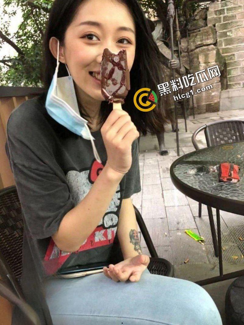 广东女子职业学院『林慧敏』高挑性感身材 穿黑丝校外被土豪看上 处上对象天天操