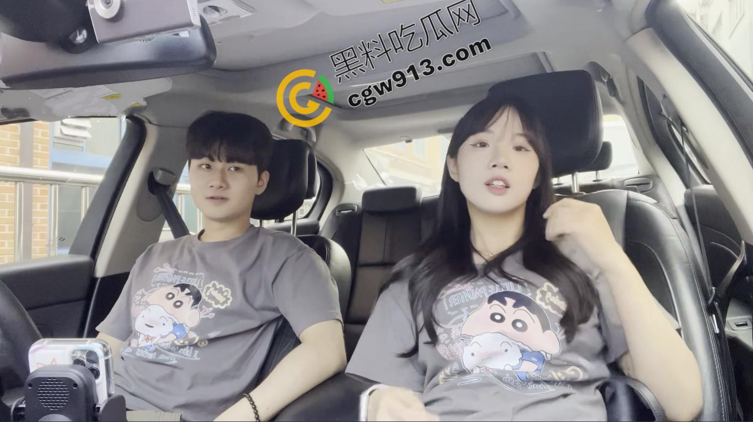 青岛00后情侣修手机私密视频被泄密！女主翘臀骚穴诱惑无限，男友鸡巴直捣高潮，身临其境的强烈冲击