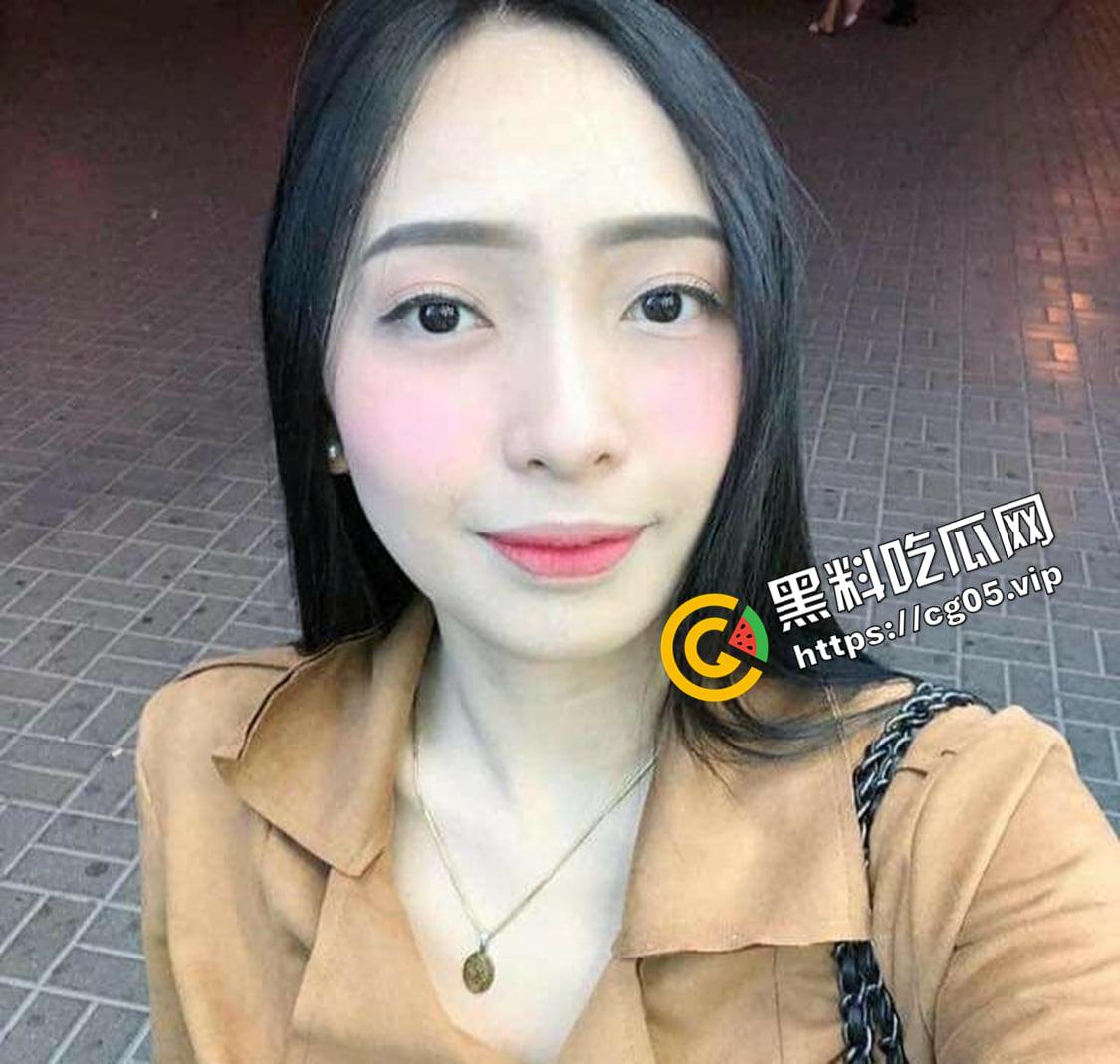 菲律宾网红 Yummy Mo Lodi Zzy 自拍泄密完整版  照片那么清纯 脱了衣服跟换了个人似的骚