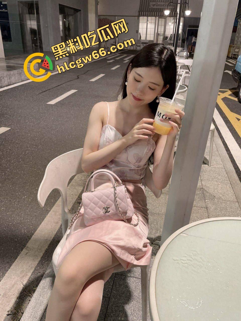 极品网红脸逆天长腿，河北师范大学御姐【孙娇】被金主操成肉狗，骚穴紧到爆，奶头被夹得发紫！