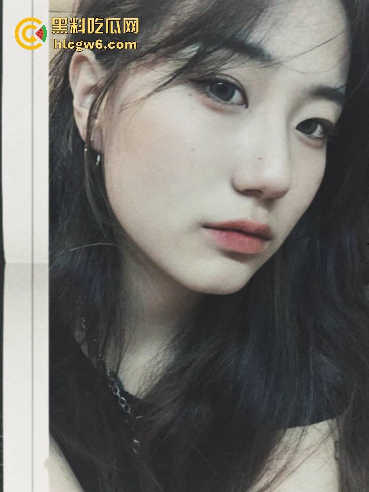 牛奶灌逼电击玩法炸裂上线,JK制服骚妹被逼里灌满牛奶吊起来玩电，奶水顺着腿狂流，全程骚叫浪到突破天际！