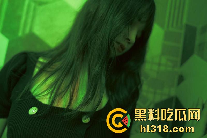 韩国顶级ts美妖，肌肤白嫩身材极品，翘臀美腿白皙修长，腰肢纤细翘臀饱满，娶这样的应该不用彩礼了吧！